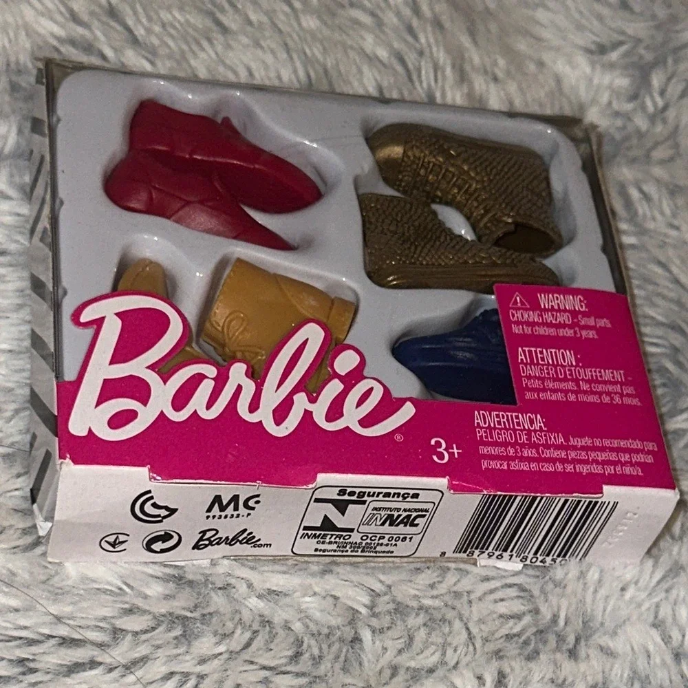 Barbie Doll Accessories 4 Pack Flat Shoes Red Bronze Tan Navy GJN53 GHW73 NEW